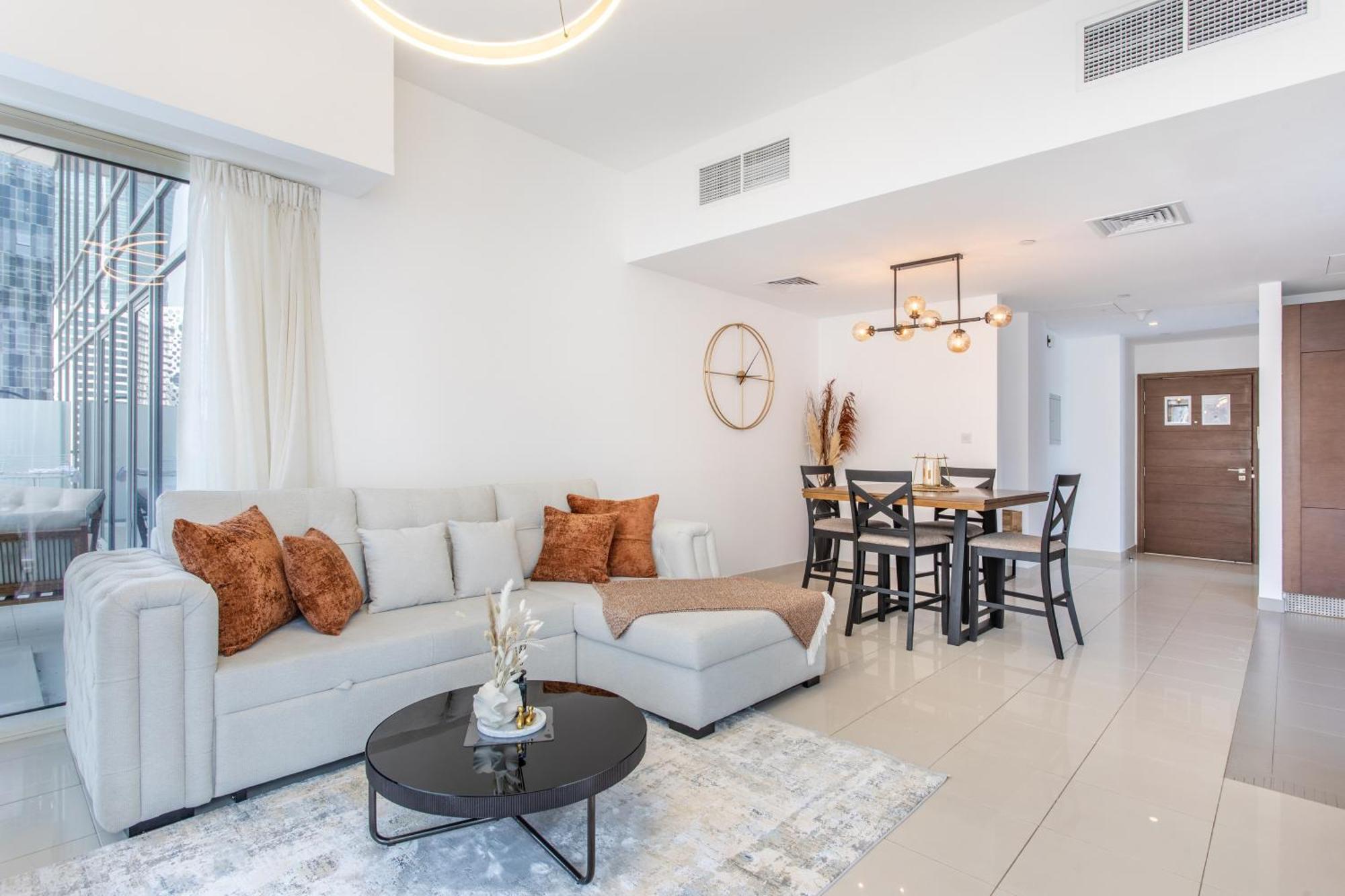 Prival - Panoramic Canal View Apartment Dubai